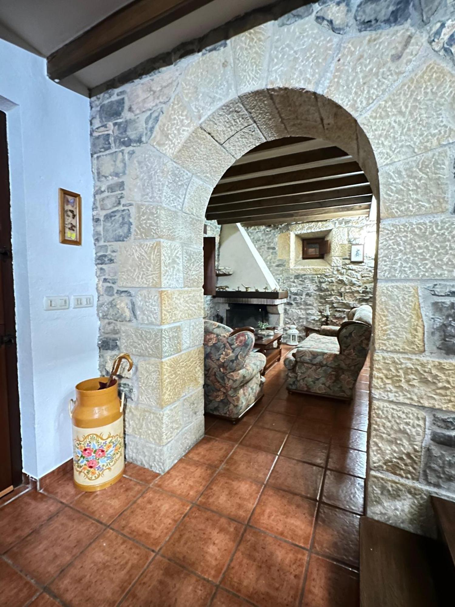 La Nozal De La Pena Pension Villaviciosa  Buitenkant foto