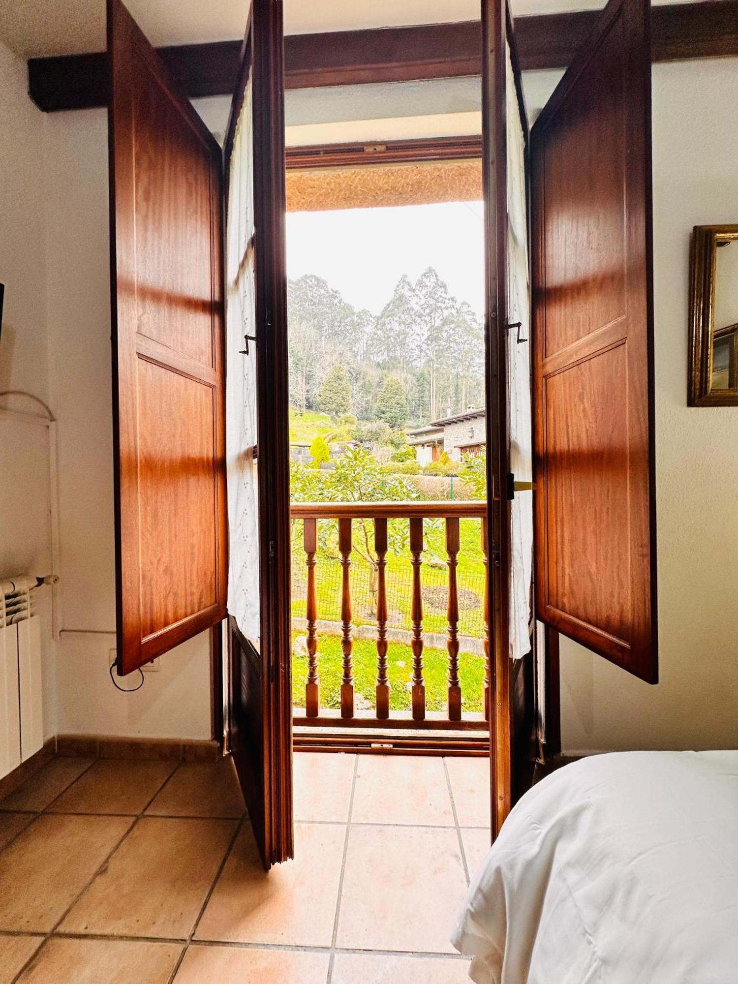 La Nozal De La Pena Pension Villaviciosa  Buitenkant foto