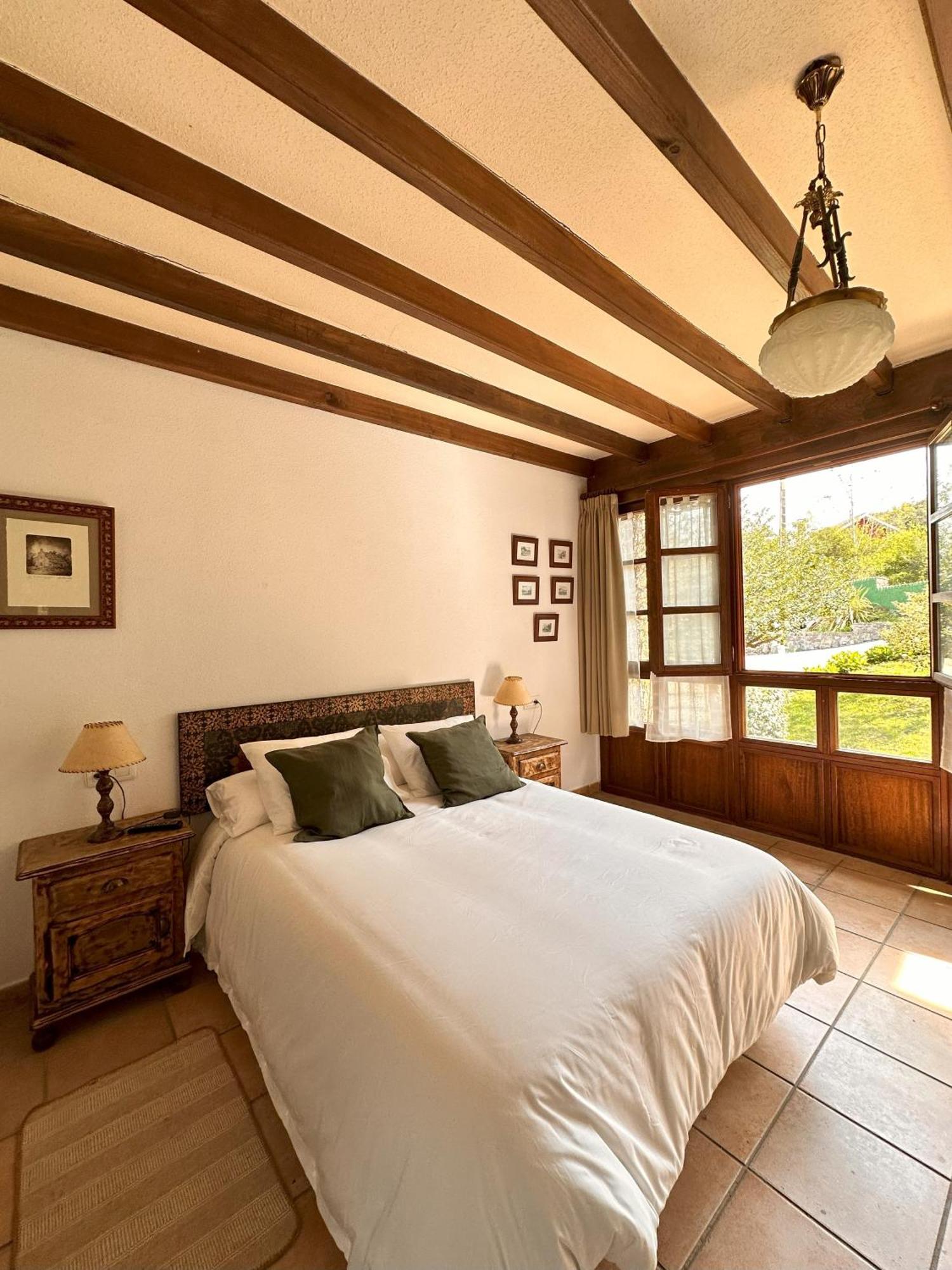 La Nozal De La Pena Pension Villaviciosa  Buitenkant foto